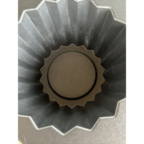 Williams Sonoma NORDIC WARE Cute Cupcake Cake Pan 3D Large Oversized 6 Cups Rare - Picture 5 of 10